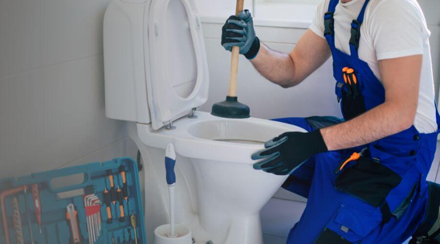 Professional septic pumping service in Hineston, LA